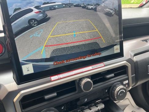 New 2025 Toyota Tacoma TRD Off-Road image 21