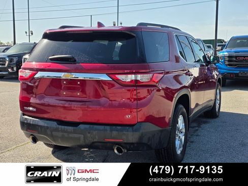 Used 2020 Chevrolet Traverse LT FWD image 8