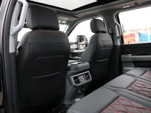New 2026 Ford F250 Lariat w/ Black Appearance Package AWD/4WD image 28