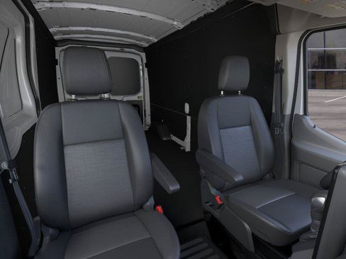 New 2026 Ford Transit 250 148 Medium Roof w/ Load Area Protection Package RWD image 10