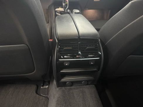 Used 2017 BMW 540i xDrive AWD/4WD image 26