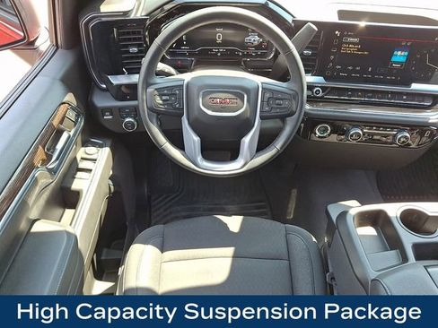 Used 2024 GMC Sierra 1500 Elevation AWD/4WD image 3