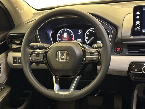 Certified 2025 Honda Pilot EX-L image 13