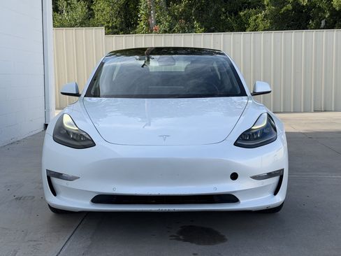 Used 2022 Tesla Model 3 Long Range AWD/4WD image 2