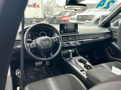 Used 2024 Honda Civic Sport image 14
