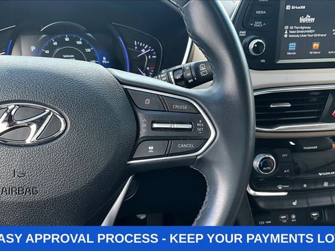 Used 2019 Hyundai Santa Fe Limited FWD image 16