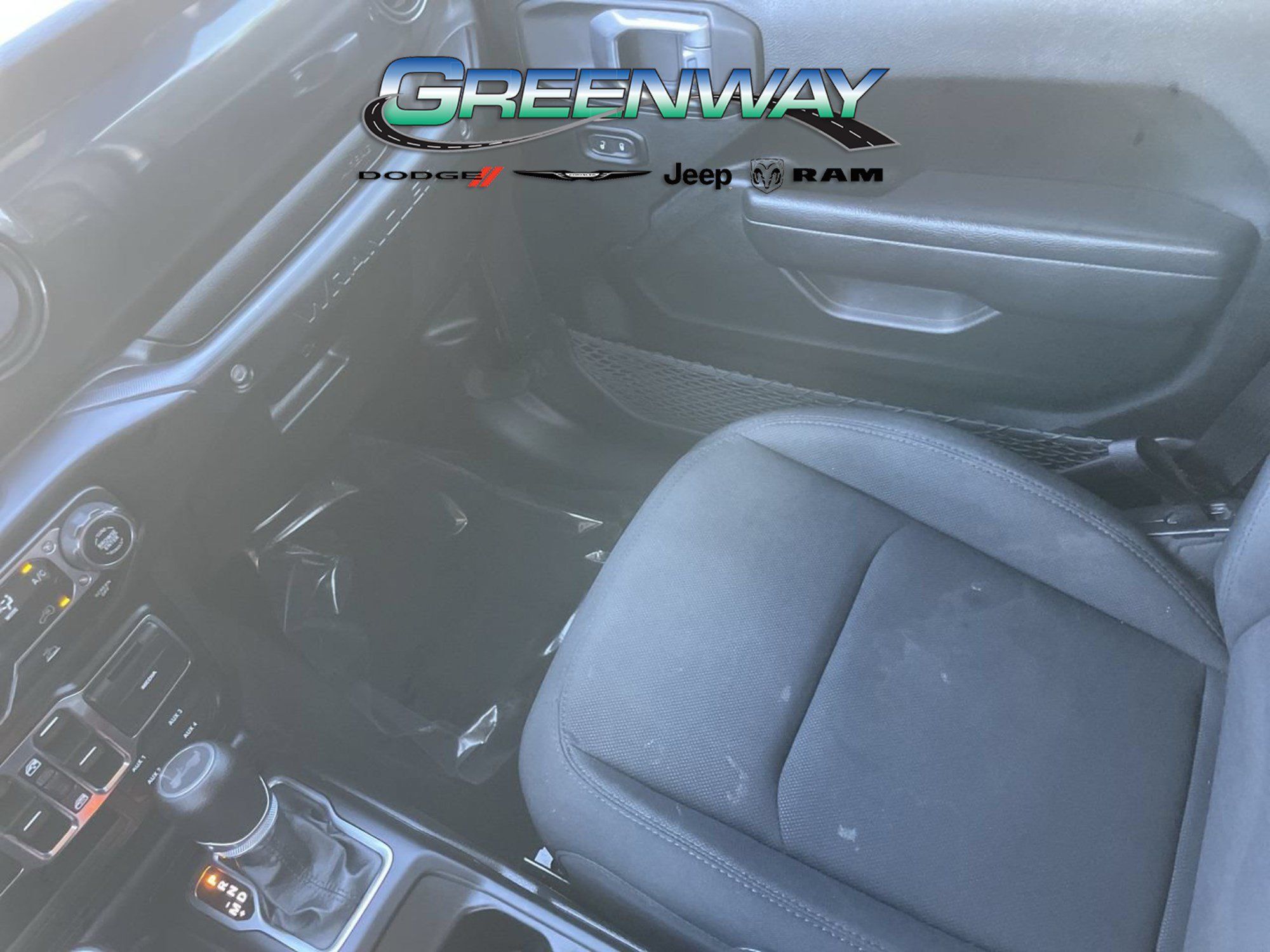 Used 2022 Jeep Wrangler Unlimited Sport AWD/4WD image 12
