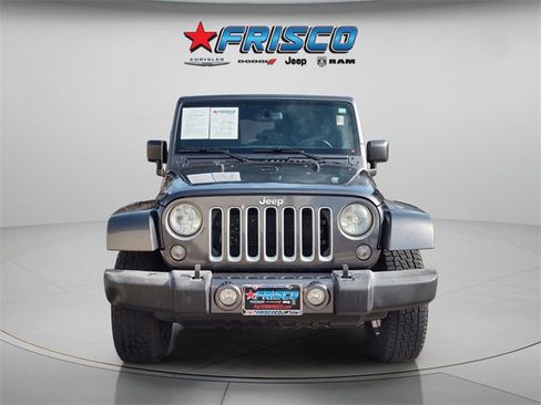 Used 2016 Jeep Wrangler Unlimited Sahara w/ Connectivity Group image 2