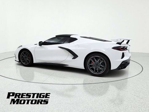 Used 2024 Chevrolet Corvette Stingray Coupe w/ 1LT RWD image 5