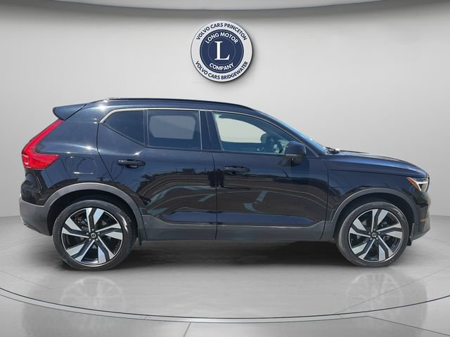 Certified 2023 Volvo XC40 B5 Plus w/ Climate Package AWD/4WD image 10