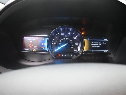 Used 2017 Ford Explorer XLT w/ Equipment Group 201A AWD/4WD image 13