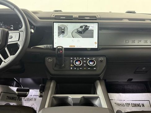 New 2025 Land Rover Defender 110 V8 image 23