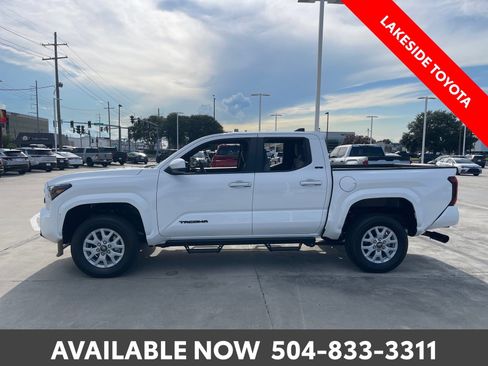 Certified 2026 Toyota Tacoma SR5 RWD image 2