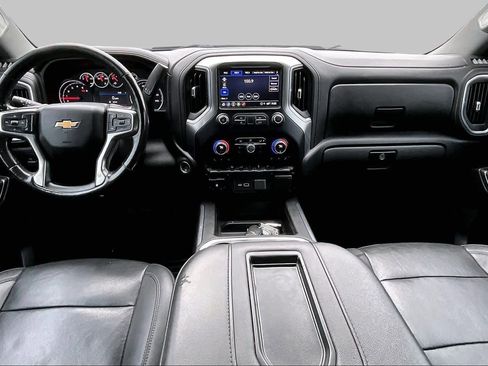 Used 2021 Chevrolet Silverado 2500 LTZ w/ LTZ Convenience Package AWD/4WD image 16