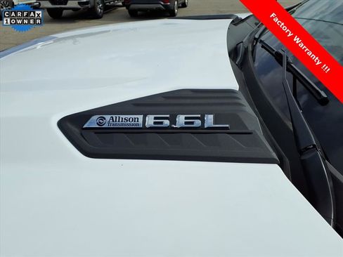 Used 2025 Chevrolet Silverado 2500 LT w/ Convenience Package image 10