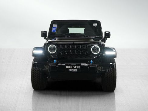 Used 2024 Jeep Wrangler High Altitude image 8