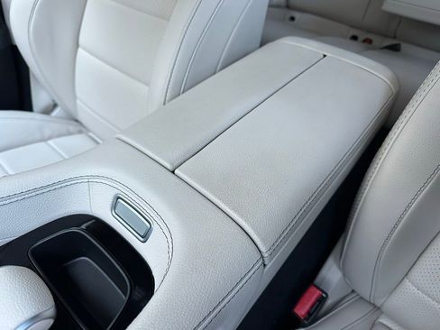 Used 2022 Mercedes-Benz GLE 350 4MATIC image 44