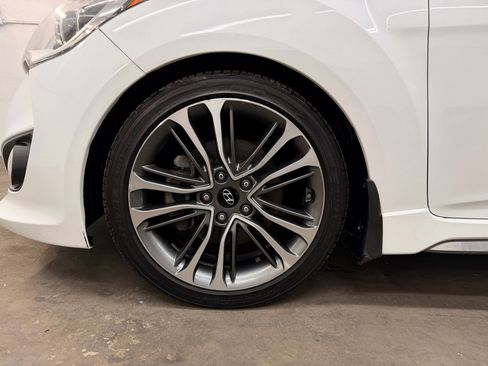 Used 2016 Hyundai Veloster Turbo w/ Option Group 04 image 8