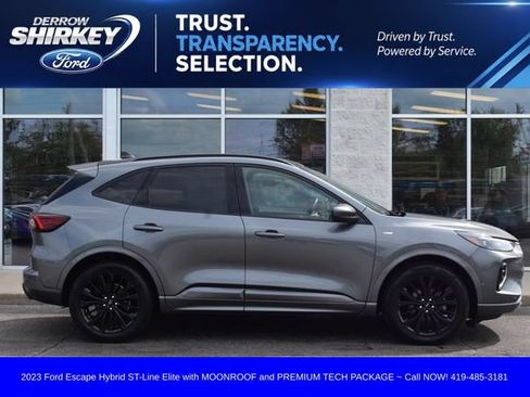 Used 2023 Ford Escape ST-Line Elite w/ Premium Technology Package AWD/4WD image 3