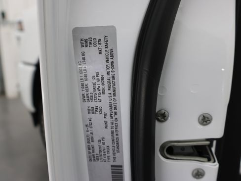 Used 2025 RAM 2500 Big Horn AWD/4WD image 70