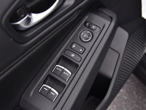 Certified 2023 Honda Accord EX image 8