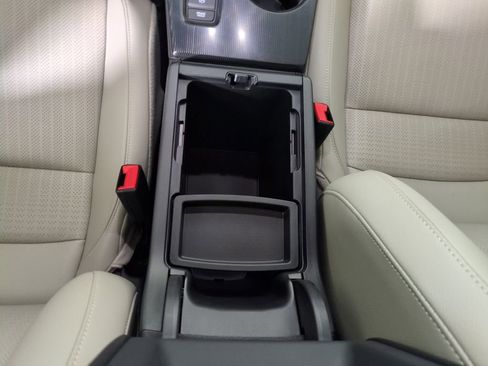 Certified 2024 Honda Civic EX-L image 29