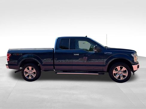 Used 2020 Ford F150 XLT w/ Equipment Group 302A Luxury AWD/4WD image 9