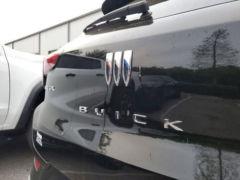 Used 2024 Buick Encore GX Preferred w/ Comfort Package image 6