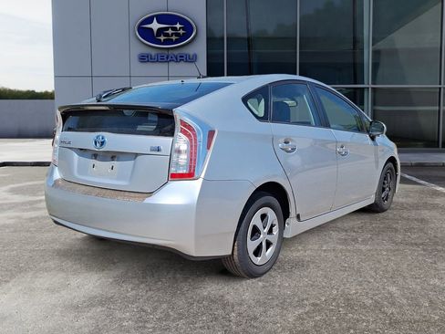 Used 2014 Toyota Prius Four image 6