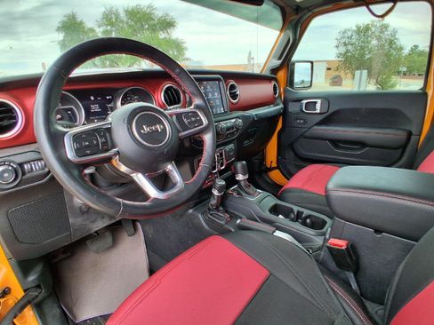 Used 2021 Jeep Wrangler Unlimited Rubicon AWD/4WD image 15