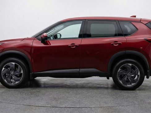 Used 2025 Nissan Rogue SV FWD image 5