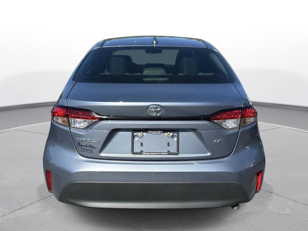 Used 2024 Toyota Corolla LE w/ LE Convenience Package FWD image 7