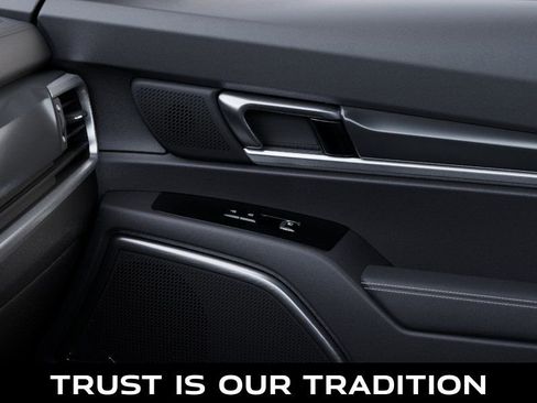 New 2025 Kia Telluride S image 25