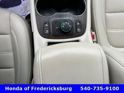 Used 2021 GMC Acadia Denali w/ Denali Ultimate Package image 39