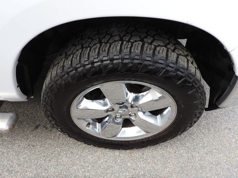 Used 2016 RAM 1500 Big Horn AWD/4WD image 17