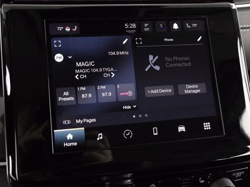 Certified 2022 Jeep Grand Cherokee Laredo w/ Luxury Tech Group I image 33