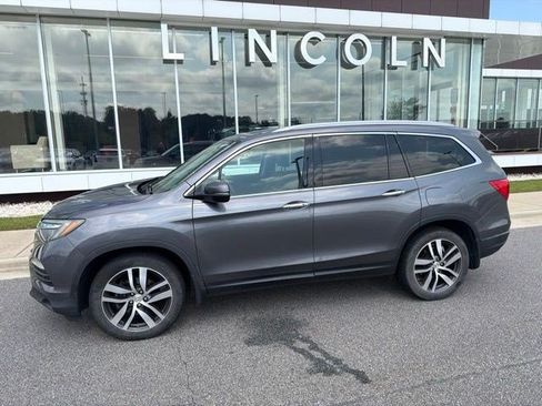 Used 2016 Honda Pilot Elite image 5