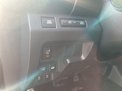 Certified 2023 Nissan Frontier PRO-4X w/ Technology Package image 50