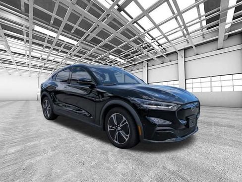 Used 2021 Ford Mustang Mach-E Select w/ Comfort/Appearance Package AWD/4WD image 1