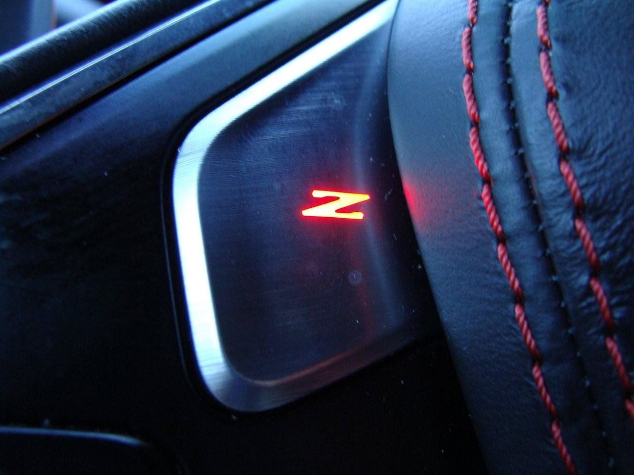 Used 2020 Chevrolet Corvette Stingray Premium Cpe w/ 3LT Preferred Equipment Group RWD image 31