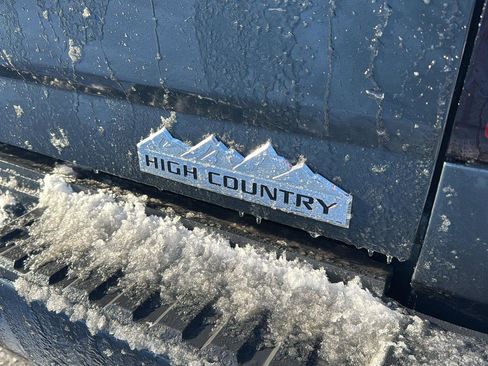 Used 2019 Chevrolet Silverado 2500 High Country image 6