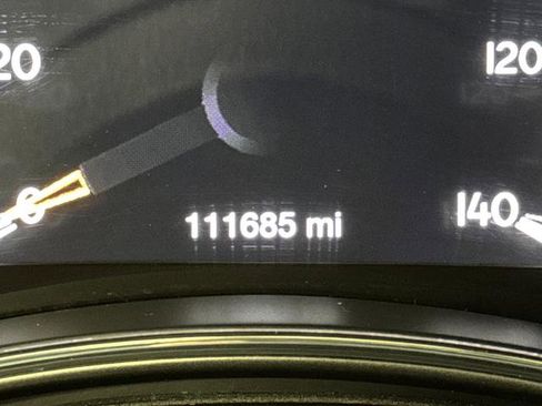 Used 2022 Jeep Grand Cherokee Limited image 6