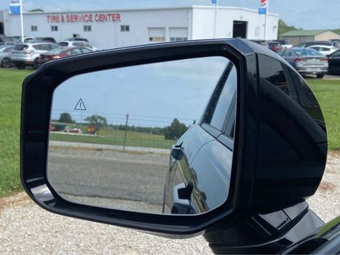 Used 2026 Hyundai Palisade SEL FWD image 36
