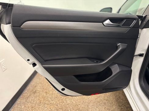 Used 2019 Volkswagen Arteon SE AWD/4WD image 19