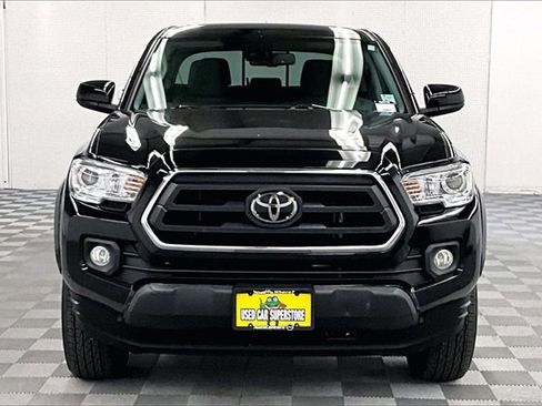 Used 2021 Toyota Tacoma SR5 image 3