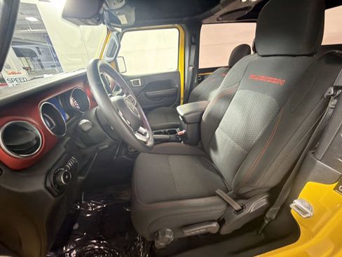 Used 2020 Jeep Wrangler Rubicon w/ Steel Bumper Group image 13