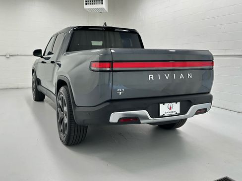 Used 2023 Rivian R1T Adventure AWD/4WD image 8
