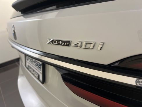 Used 2023 BMW X7 xDrive40i w/ Premium Package image 45