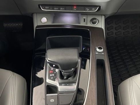 Certified 2023 Audi Q5 2.0T Premium Plus w/ Premium Plus Package AWD/4WD image 29