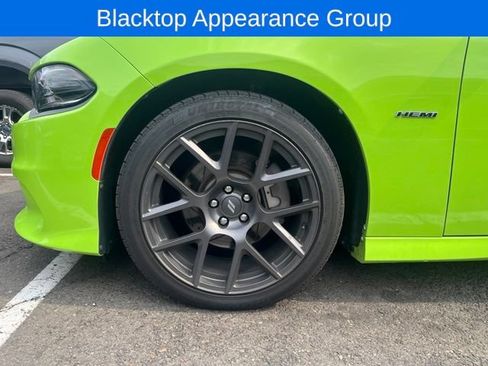 Used 2019 Dodge Charger R/T w/ Plus Group RWD image 3
